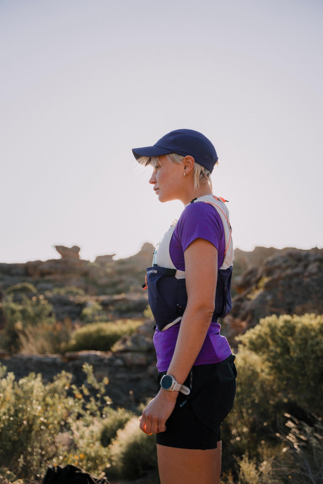 KIPRUN 8L Women's trail running bag - Beige purple
