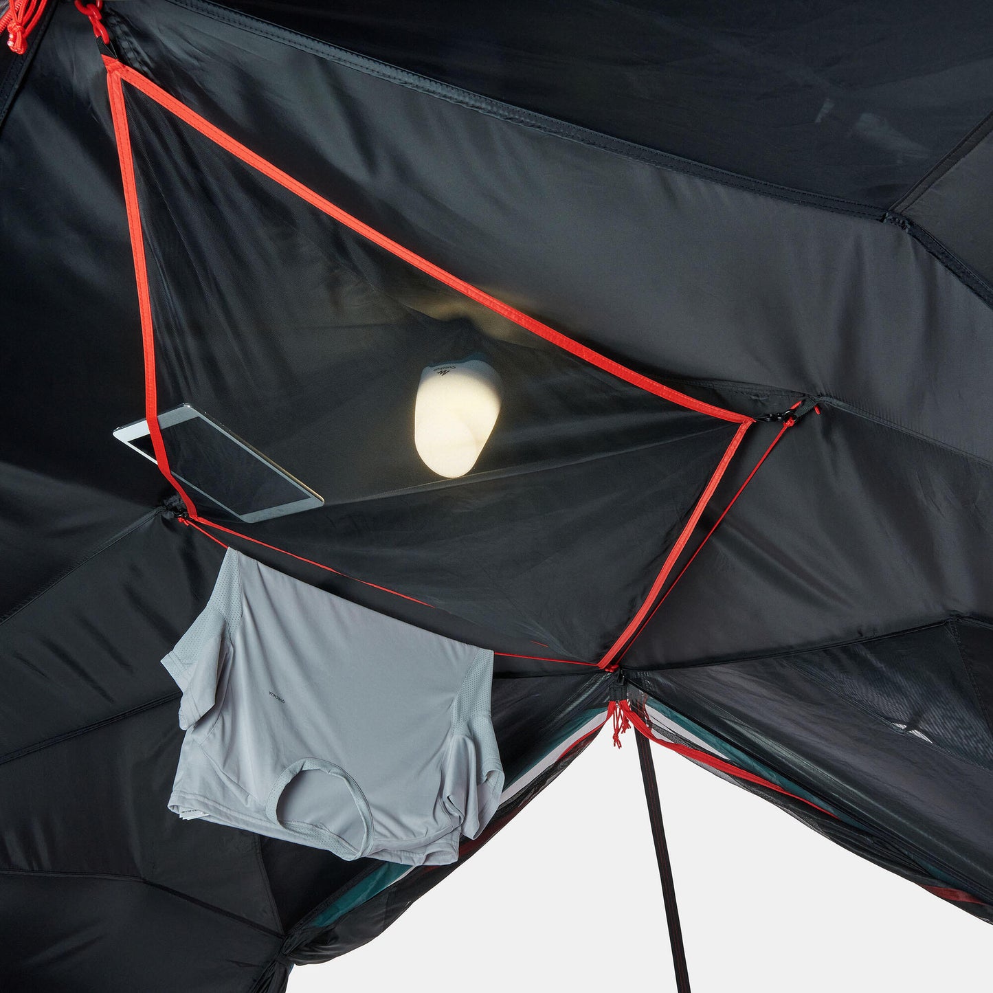 Quechua 2 Second Easy Fresh & Black Waterproof Pop Up Camping Tent 3 Person