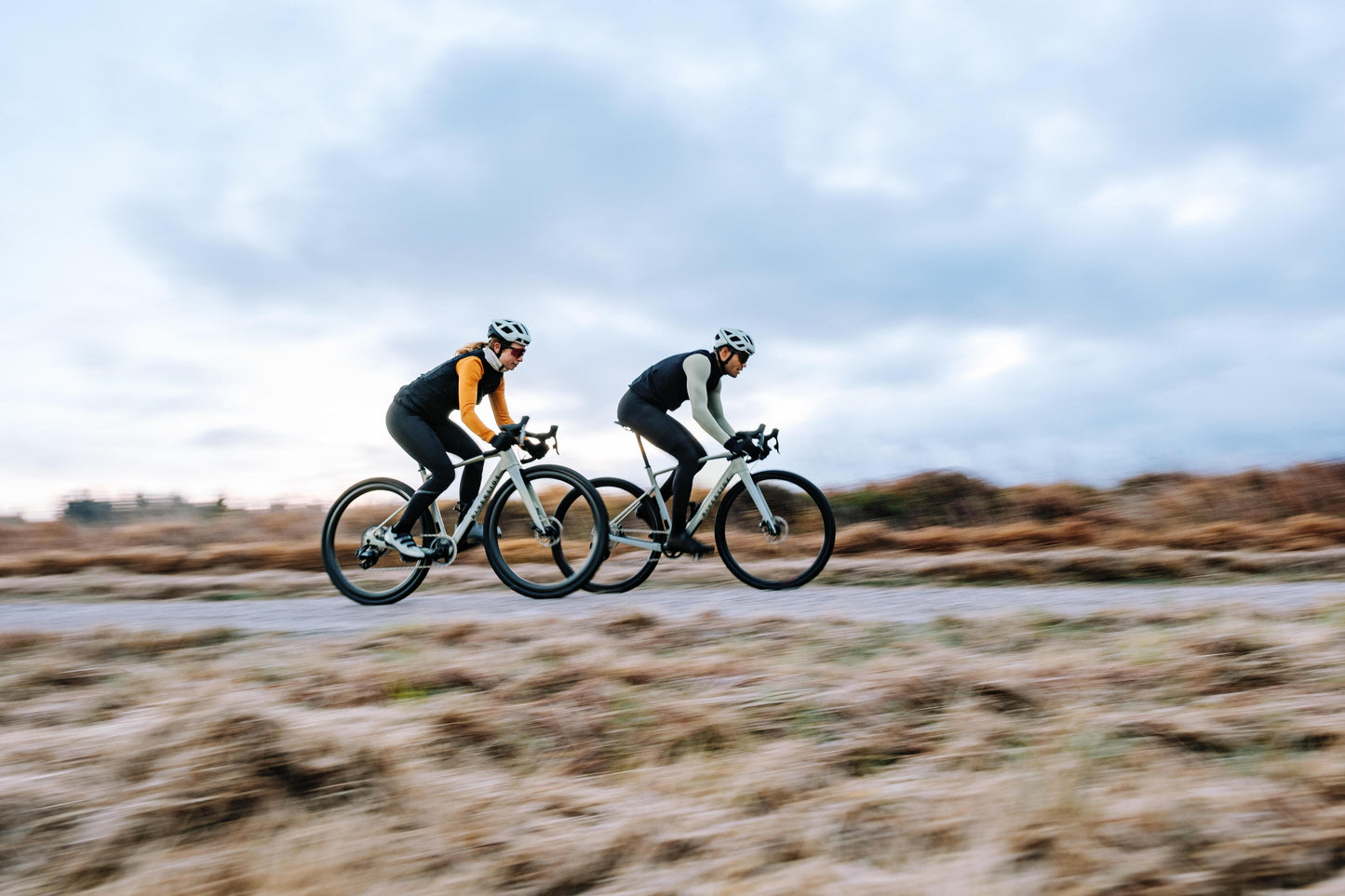 Riverside GCR SRAM Force Carbon Gravel Bike - AXS Reynolds