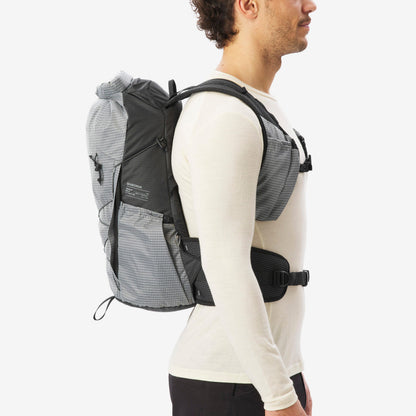 Quechua MH500 22L Lightweight Hiking Backpack