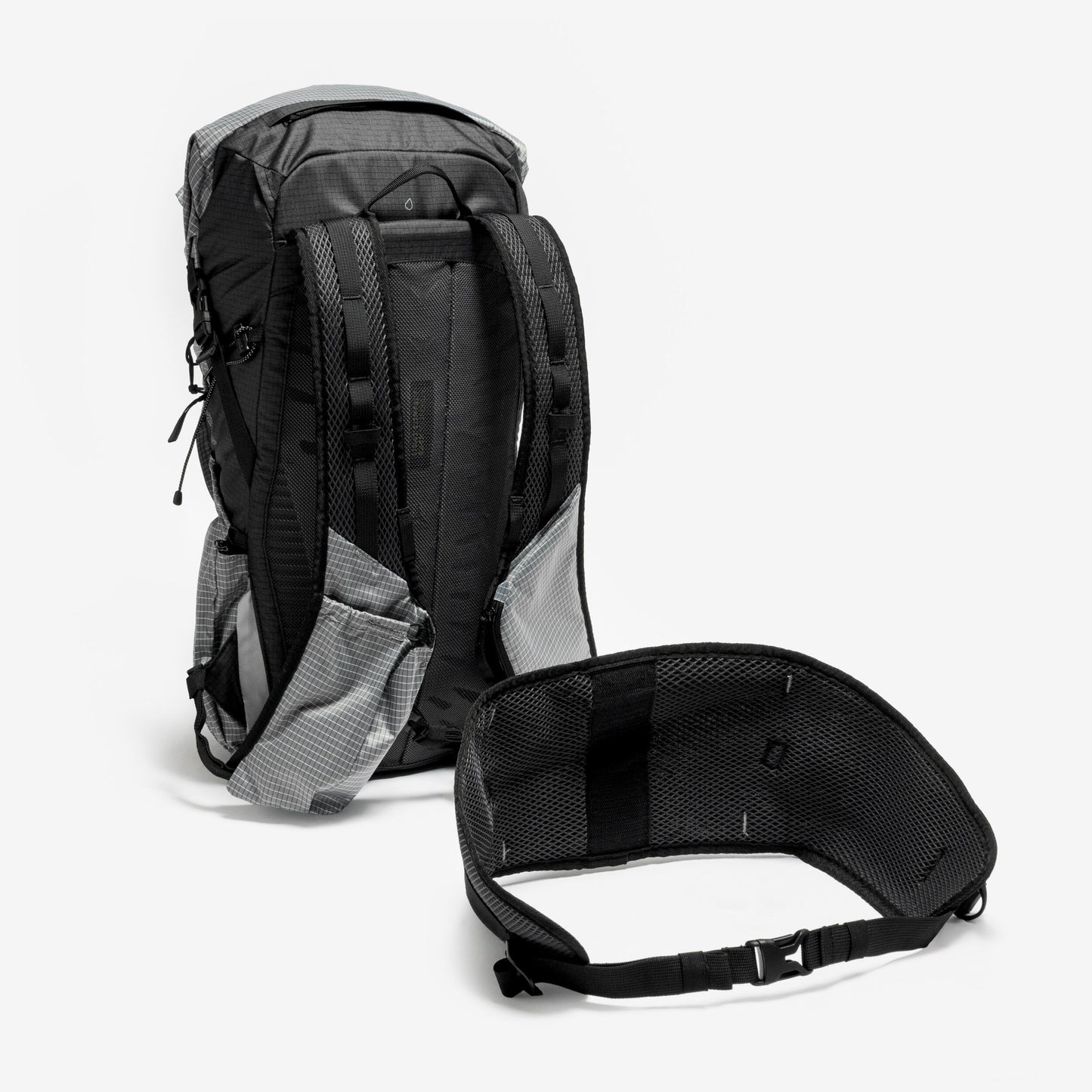 Quechua MH500 22L Lightweight Hiking Backpack