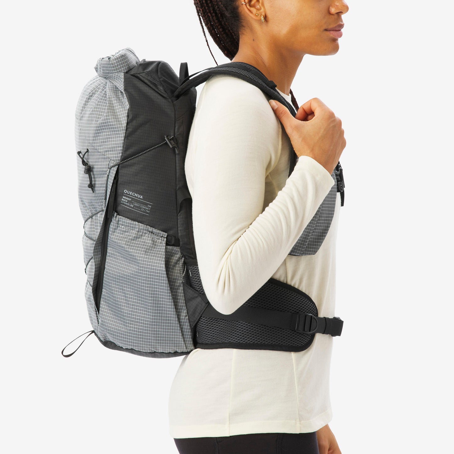 Quechua MH500 22L Lightweight Hiking Backpack