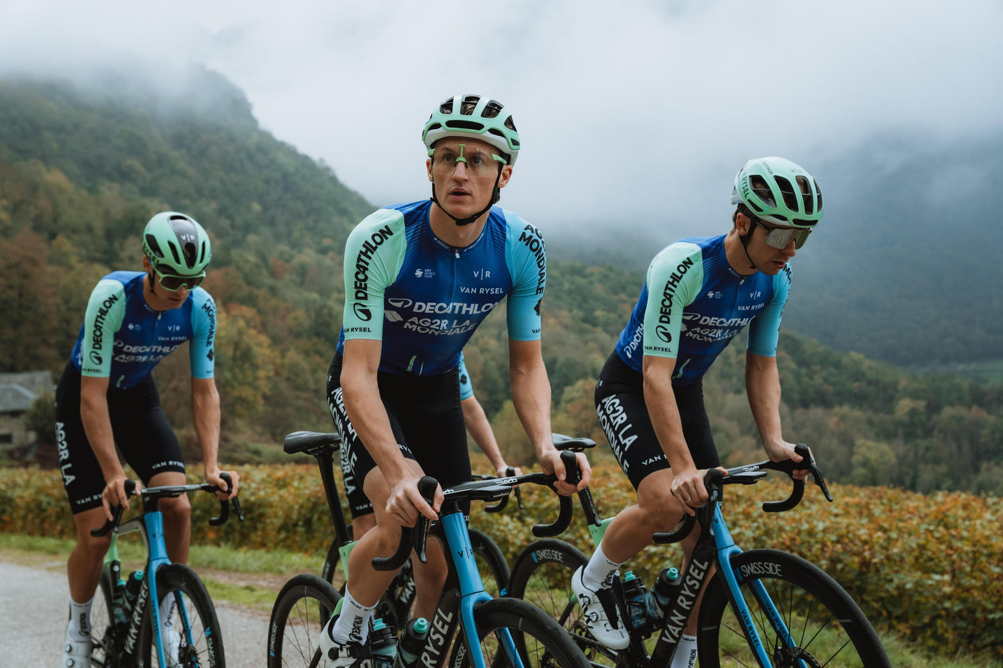 Van Rysel Road Cycling Replica Jersey - AG2R La Mondiale Team