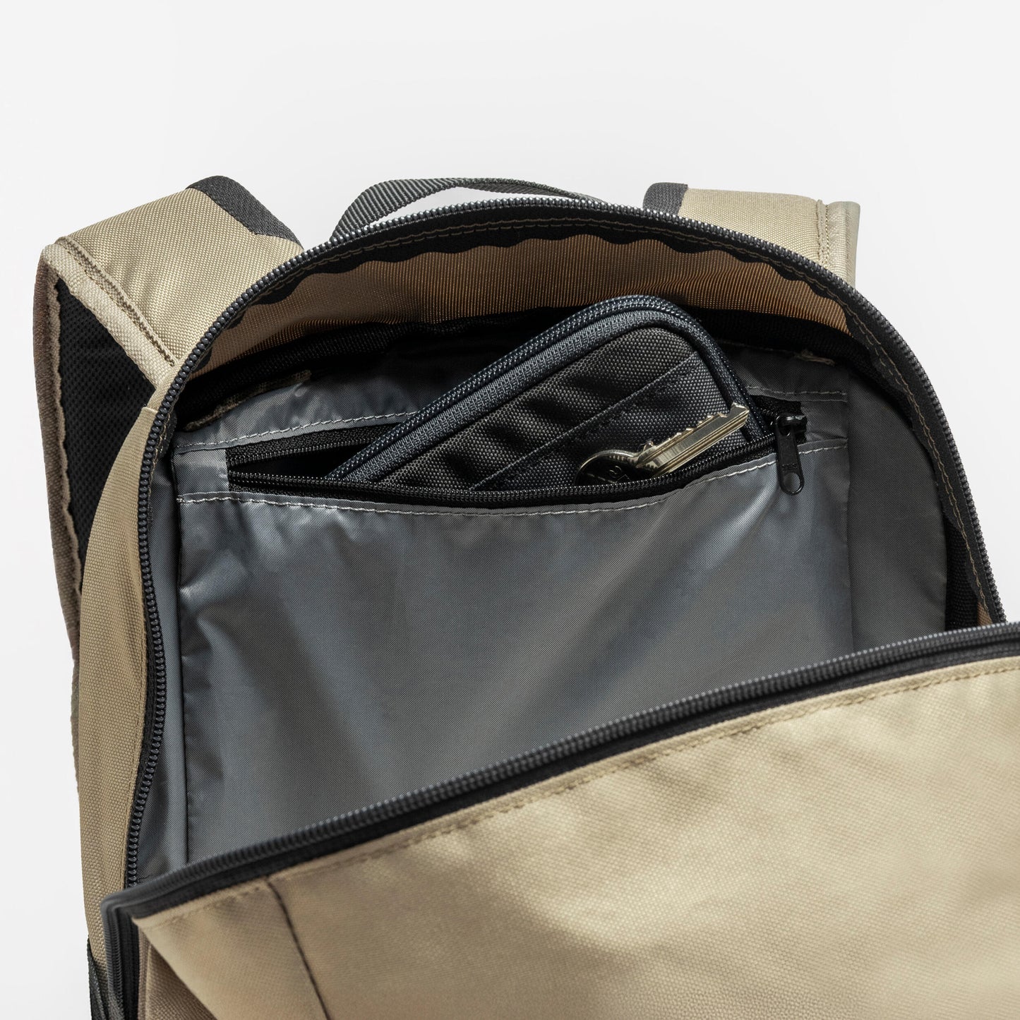Quechua 100 Arpenaz 20L Hiking Backpack