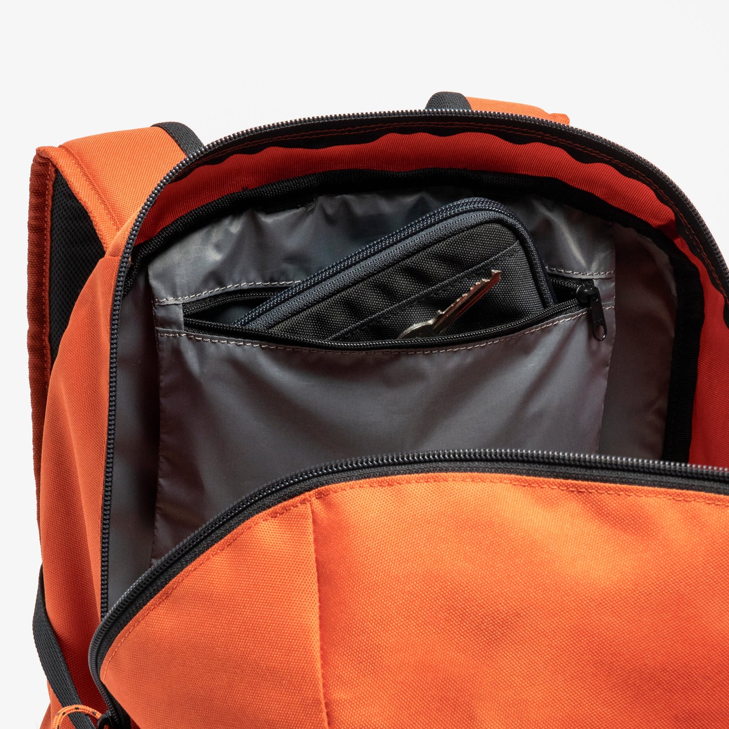 Quechua 100 Arpenaz 27L Hiking Backpack