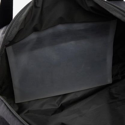 28L Sports Bag with Waterproof Pocket