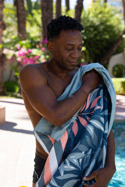 Microfiber Swimming Towel Size XL 110 x 175 cm