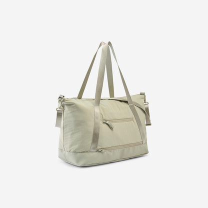 28L Sports Bag with Waterproof Pocket